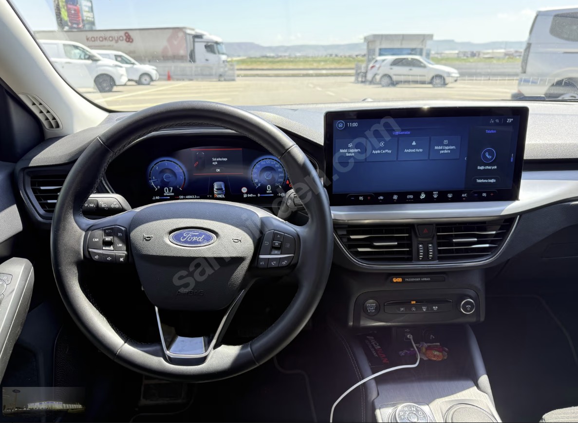 FORD FOCUS 1.5 TİTANUM X / HATASIZ/ 2024 MODEL